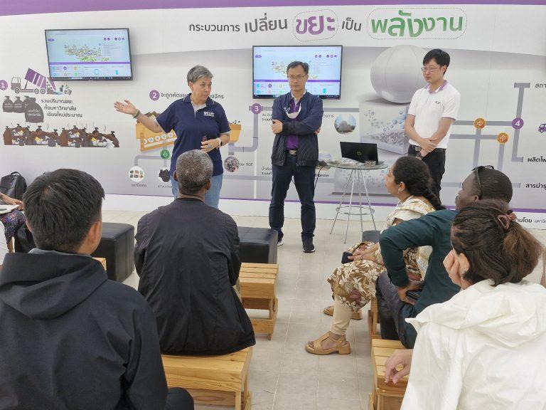 ศูนย์วิจัยวิทยาศาสตร์สิ่งแวดล้อม คณะวิทยาศาสตร์ มหาวิทยาลัยเชียงใหม่ นำคณะผู้เข้าร่วมโครงการการจัดหลักสูตรทุนฝึกอบรมนานาชาติ (AITC) ของกระทรวงการต่างประเทศ ศึกษาดูงานการผลิตพลังงานชีวภาพจากขยะ เพื่อเป็นพลังงานทดแทน และลดการปล่อยก๊าซเรือนกระจกอย่างยั่งยืน