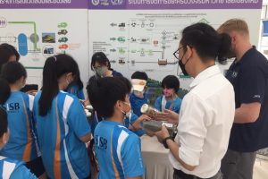 นักเรียนโรงเรียนนานาชาติสิงคโปร์เชียงใหม่ เรียนรู้กระบวนการบริหารจัดการขยะเพื่อผลิตเป็นพลังงานทดแทน
